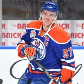 BioSteel Runs Contest to Meet Edmonton Oilers Captain Connor McDavid