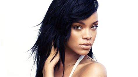 Rihanna 4k Wallpapers - Top Free Rihanna 4k Backgrounds - WallpaperAccess