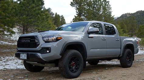 2017 Toyota Tacoma TRD Pro first drive review: the everyman's Raptor