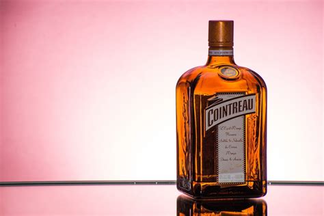 Cointreau vs Triple Sec: 4 Differences You Didn’t Know About - Recipes.net