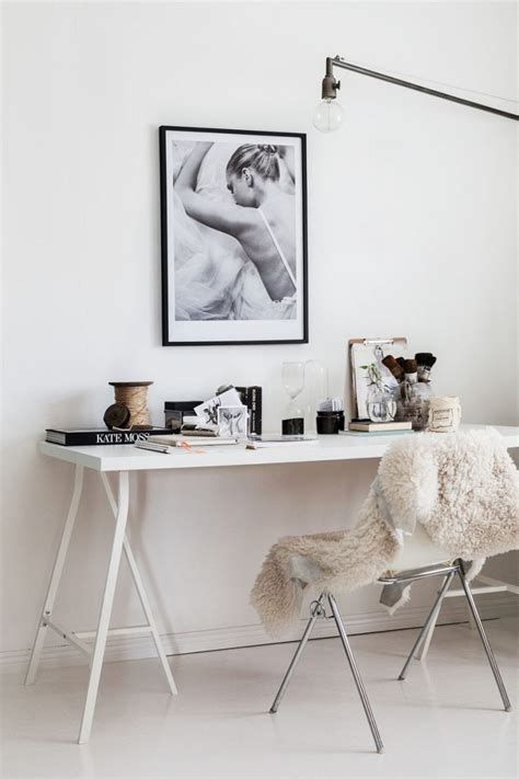 15 Dreamy Scandinavian Home Office Decor Ideas