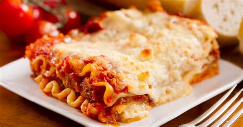 Easy Bake Lasagna - Buehler's Fresh Foods