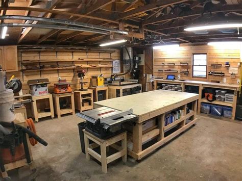 Code: 8900337368 | Basement workshop, Woodworking garage, Woodworking ...