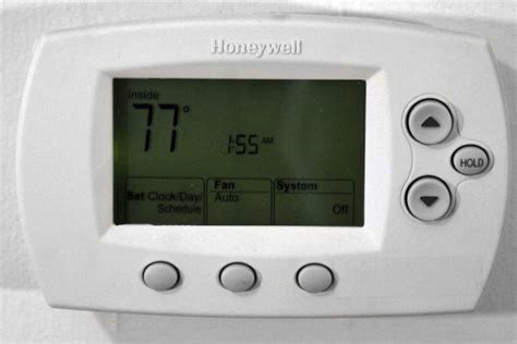 How To Install Battery In Honeywell Thermostat