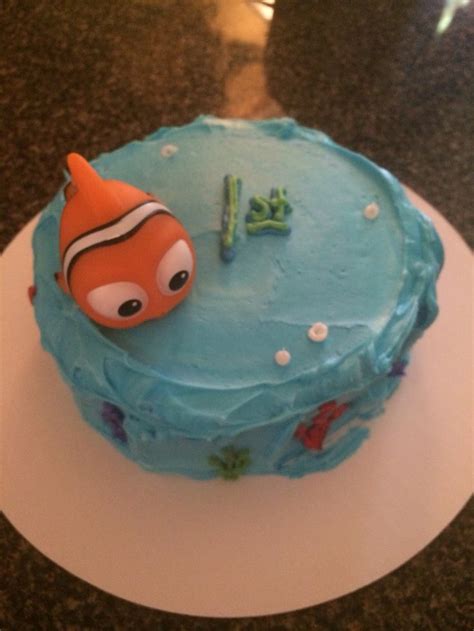 Finding Nemo baby smash cake | Birthday fun, Baby cake smash, Cake smash