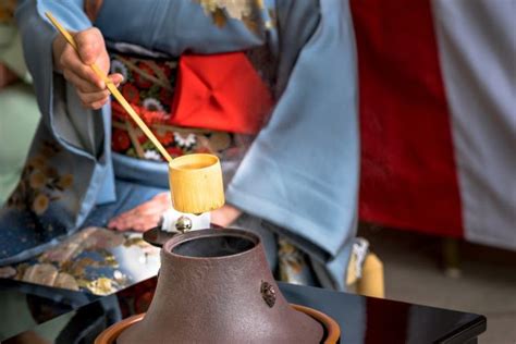 Kimono Tea Ceremony for Groups Kyoto Maikoya - Tea Ceremony Japan ...