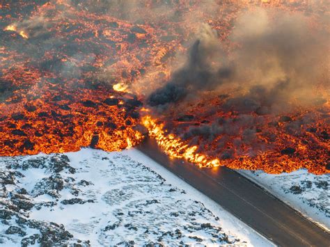 Iceland volcano erupts spewing lava near Grindavik as Blue Lagoon ...