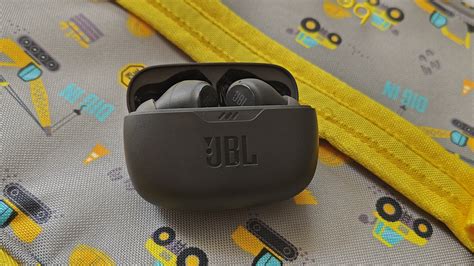 9 entry-level wireless earbuds from big-name brands that are great ...