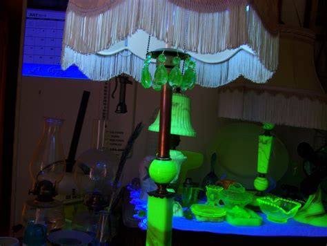 Uranium Glass Lamp Prisms NOS 60s-70s ? | Collectors Weekly