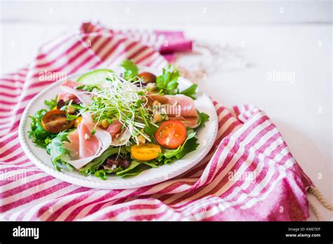 Vintage salad bar hi-res stock photography and images - Alamy