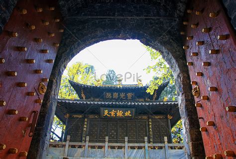 Kunming Golden Temple Scenic Spot Picture And HD Photos | Free Download ...