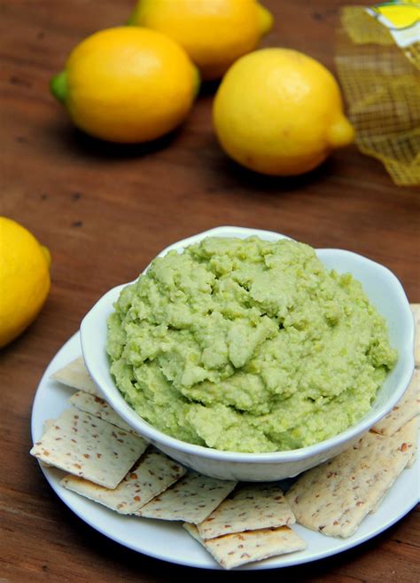 Mix it Up: Lemony Edamame Hummus (Version 2)