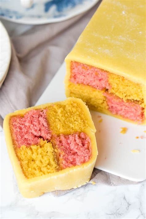 How to Make the Best Battenburg in 2020 | Battenburg, Malteser cake, Food