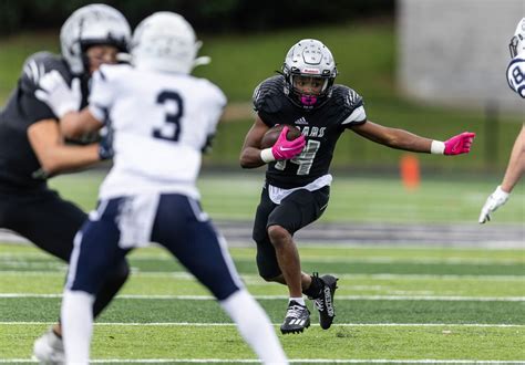 Harrisburg picking up steam, playing clean football ahead of regular season finale - pennlive.com