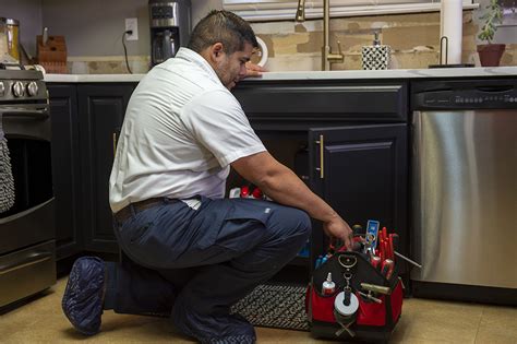 Finding Your Perfect Emergency Plumber | Katy, TX - bluefrog Plumbing + Drain of West Houston