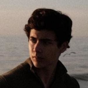 Shane Cameron Davis - Age, Family, Bio | Famous Birthdays