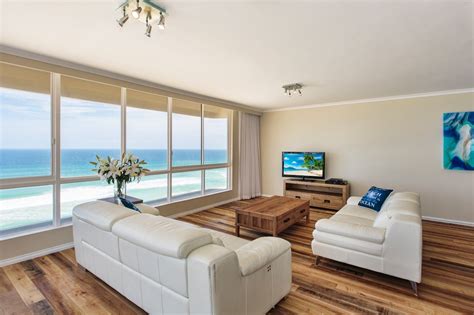 Surfers Paradise Beachfront Apartments | Dorchester on the Beach