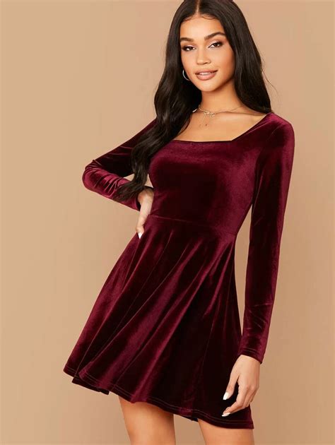 SHEIN Square Neck Flared Velvet Dress | Velvet skater dress, Velvet dress short, Velvet dress