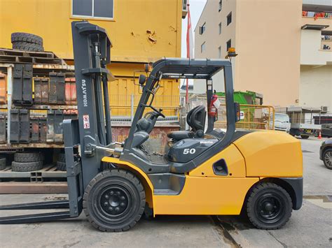 5 Ton Japan KOMATSU Forklift for Sales Singapore - FD50AYT-10