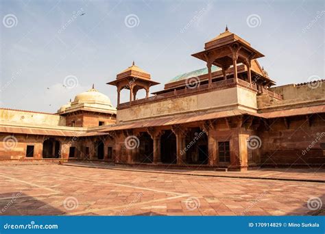 Jodha Bai Mahal Palace in Fatehpur Sikri Fort, India, Uttar Pradesh ...