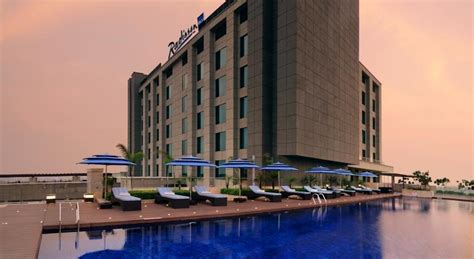 Hotel Radisson Blue Paschim Vihar - Indian Holiday