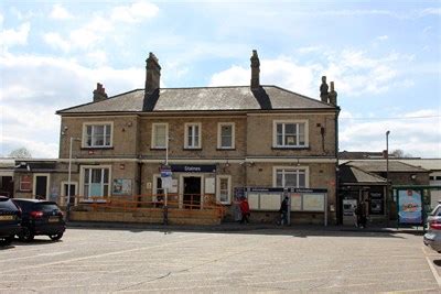 Staines Railway Station - Station Approach, Staines, Surrey, UK - Train ...