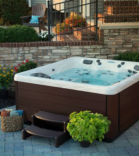 Backyard Ideas for Hot Tubs and Swim Spas