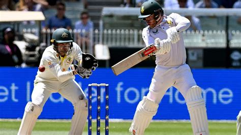 South Africa vs Australia test: South Africa in trouble at 58-4 at lunch, day 1 at MCG