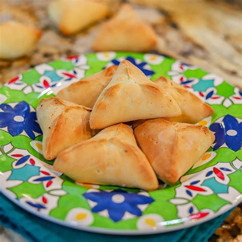 Lebanese Fatayer Dough Recipe | Deporecipe.co