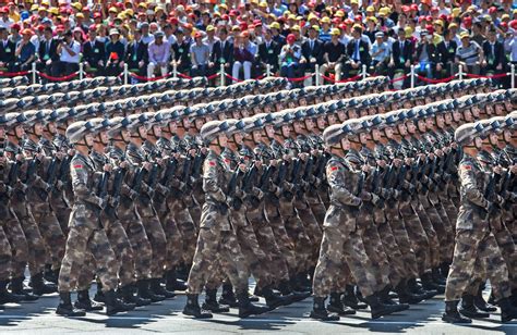 PLA Marching in Formation [2000×1302] : r/MilitaryPorn