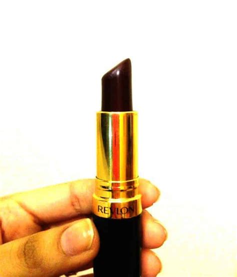 Revlon-Super-Lustrous-Lipstick-in-Black-Cherry-Review-3 - Glossypolish