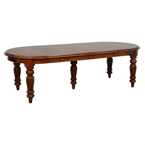 Victorian Dining Table Oval Ended - AKD Furniture