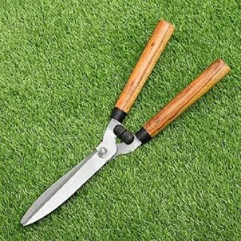 Wooden Garden Scissors at Rs 100 | Garden Scissor in Nagpur | ID: 22305129812