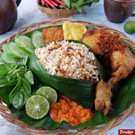 Bikin Ngiler, 9 Menu Sajian di Rumah Makan Khas Sunda ini Enak Semua