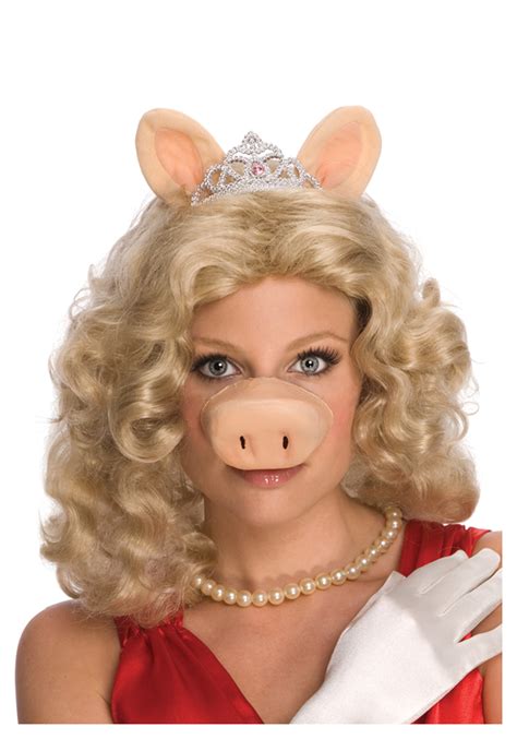 Miss Piggy Wig - Halloween Costume Ideas 2023