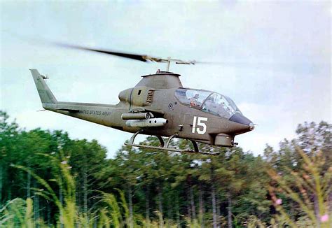 A U.S. Army Bell AH-1G Huey Cobra in flight. | Bell AH-1 Cob… | Flickr