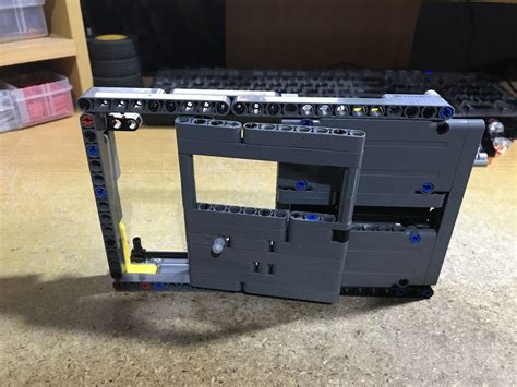 LEGO MOC Sliding Door Mechanism by Smudge | Rebrickable - Build with LEGO