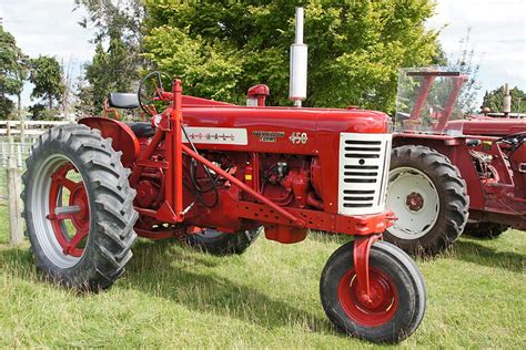 Farmall 450 Tractor 1956 - 1958. - a photo on Flickriver