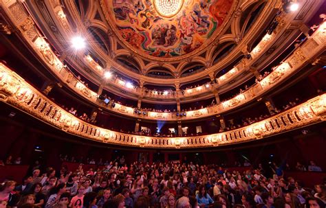 Le théâtre de l'Odéon occupé par des intermittents