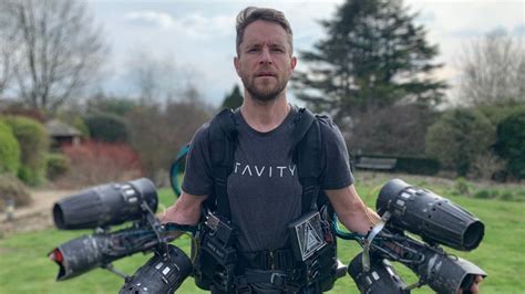 World’s first jet suit race turns flying humans into an extreme sport | Fox News