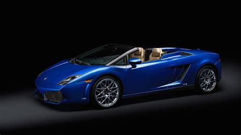 Gambar Transportasi : Gambar Mobil Sport Lamborghini Aventador