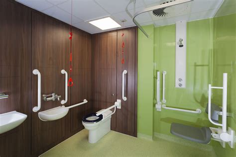 ADA Construction Guidelines for Accessible Bathrooms