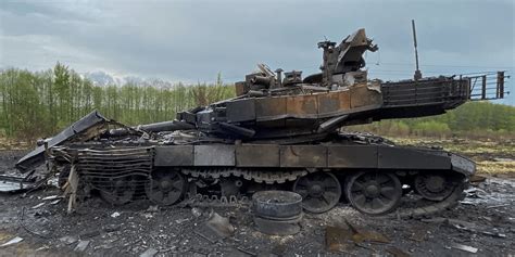 Putin admits Russia lost more than 54 modernized T-90M battle tanks ...