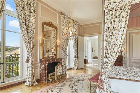 There’s a new luxury hotel at the Palace of Versailles – see what it looks like inside - Lonely ...