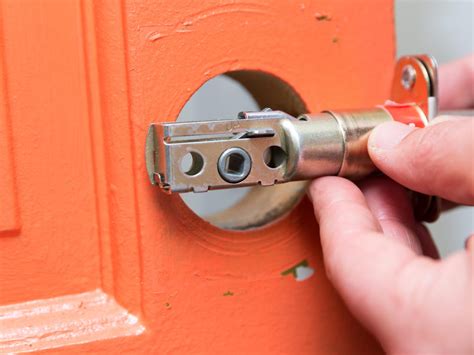 How to replace your dumb deadbolt with a smart lock - CNET