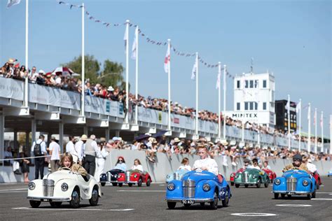 Goodwood - Goodwood Revival 2023: Saturday Highlights