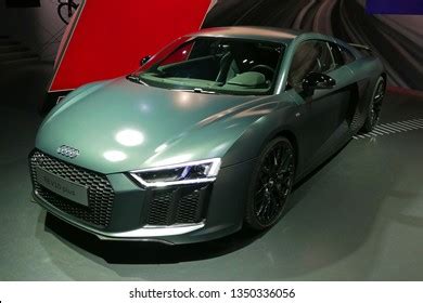 Audi R8 Logo Vector (.EPS) Free Download