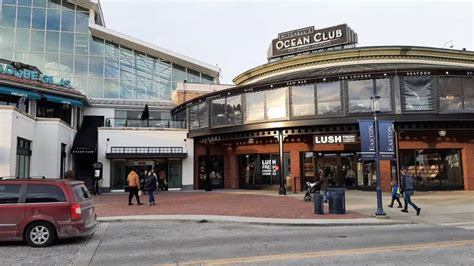 Mitchell's Ocean Club - Easton Town Center | Ohio, United States ...