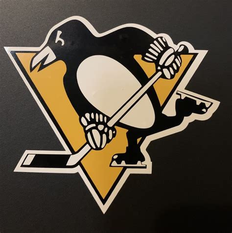 Pittsburgh Penguins - Lorretta Gass