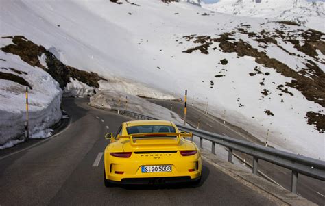 Bernina Pass - world's greatest driving roads | Colcorsa